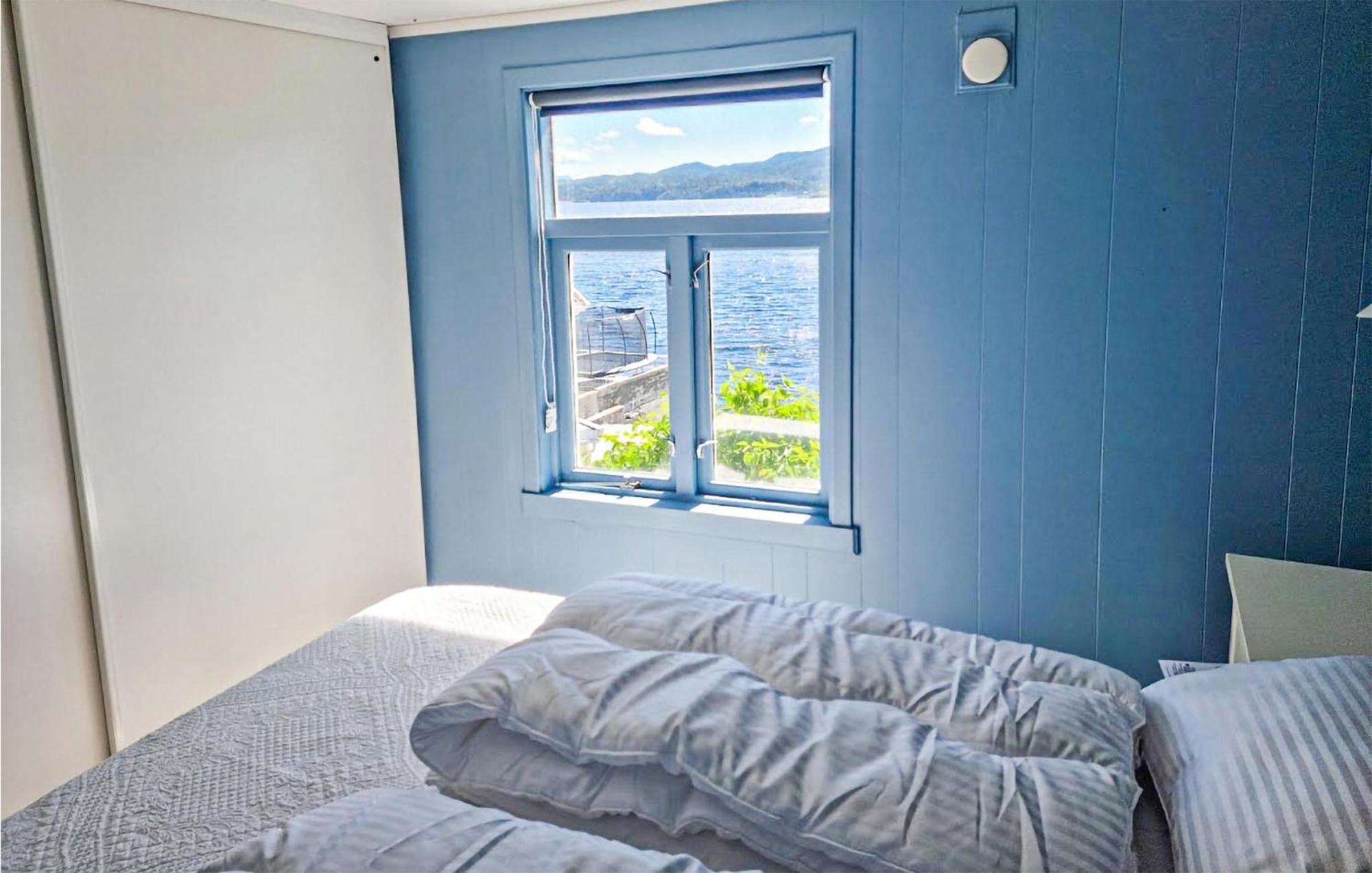 Awesome Home In Kristiansund With House Sea View Exterior foto